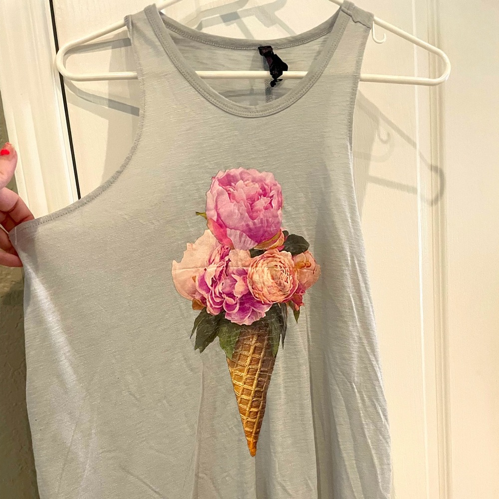 Betsy Johnson Performance Tank